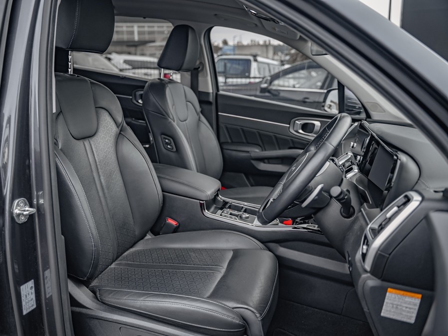 2022 Kia Sorento 8