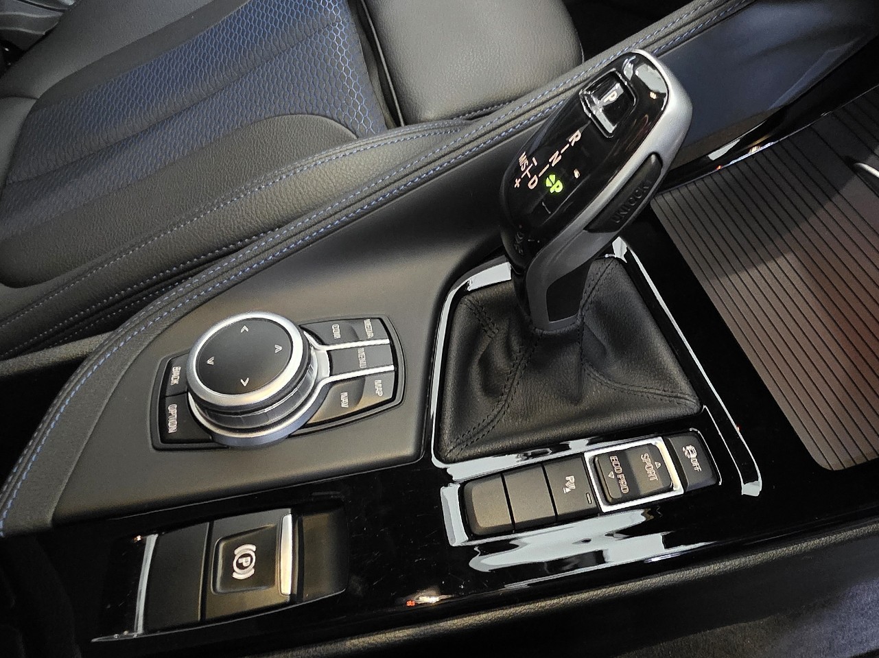 BMW X2 sDrive20i M Sport + Innovations