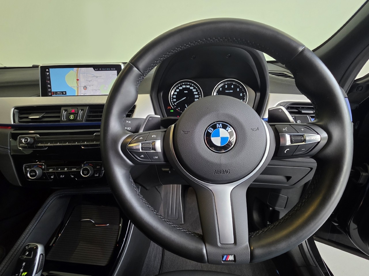 BMW X2 sDrive20i M Sport + Innovations