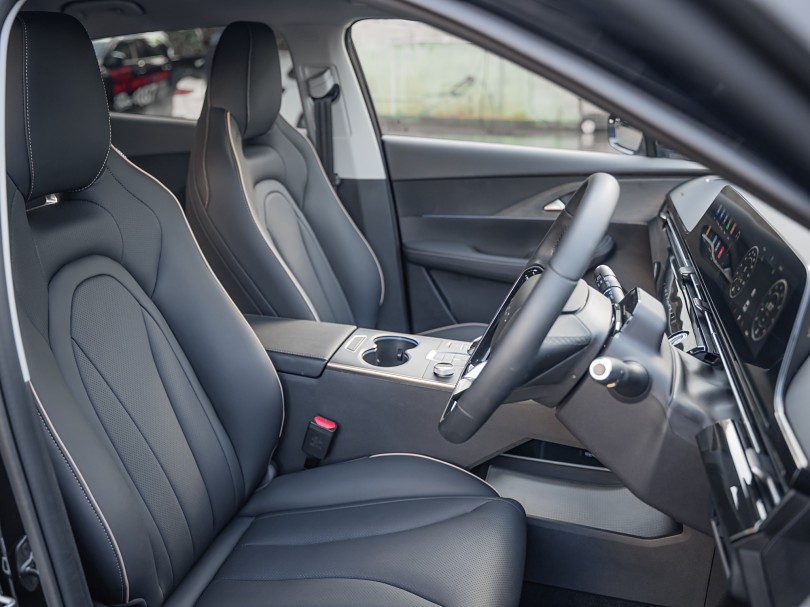 2026 OMODA C5 8