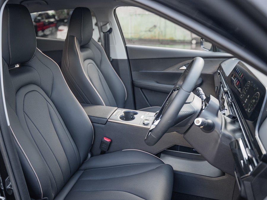 2026 OMODA C5 8