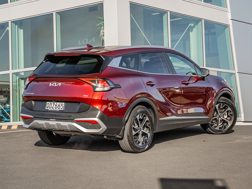 2023 Kia Sportage 2