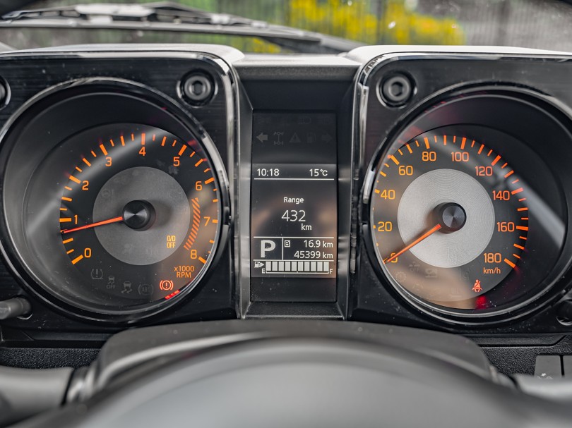 2022 Suzuki Jimny 13