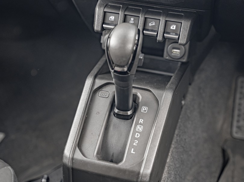 2022 Suzuki Jimny 16