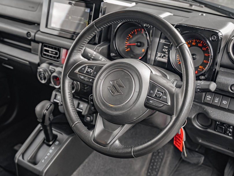 2022 Suzuki Jimny 9