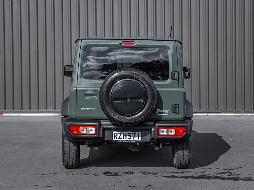 2022 Suzuki Jimny 4