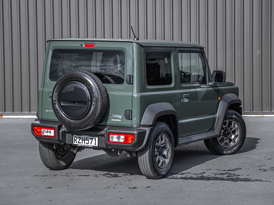 2022 Suzuki Jimny 2