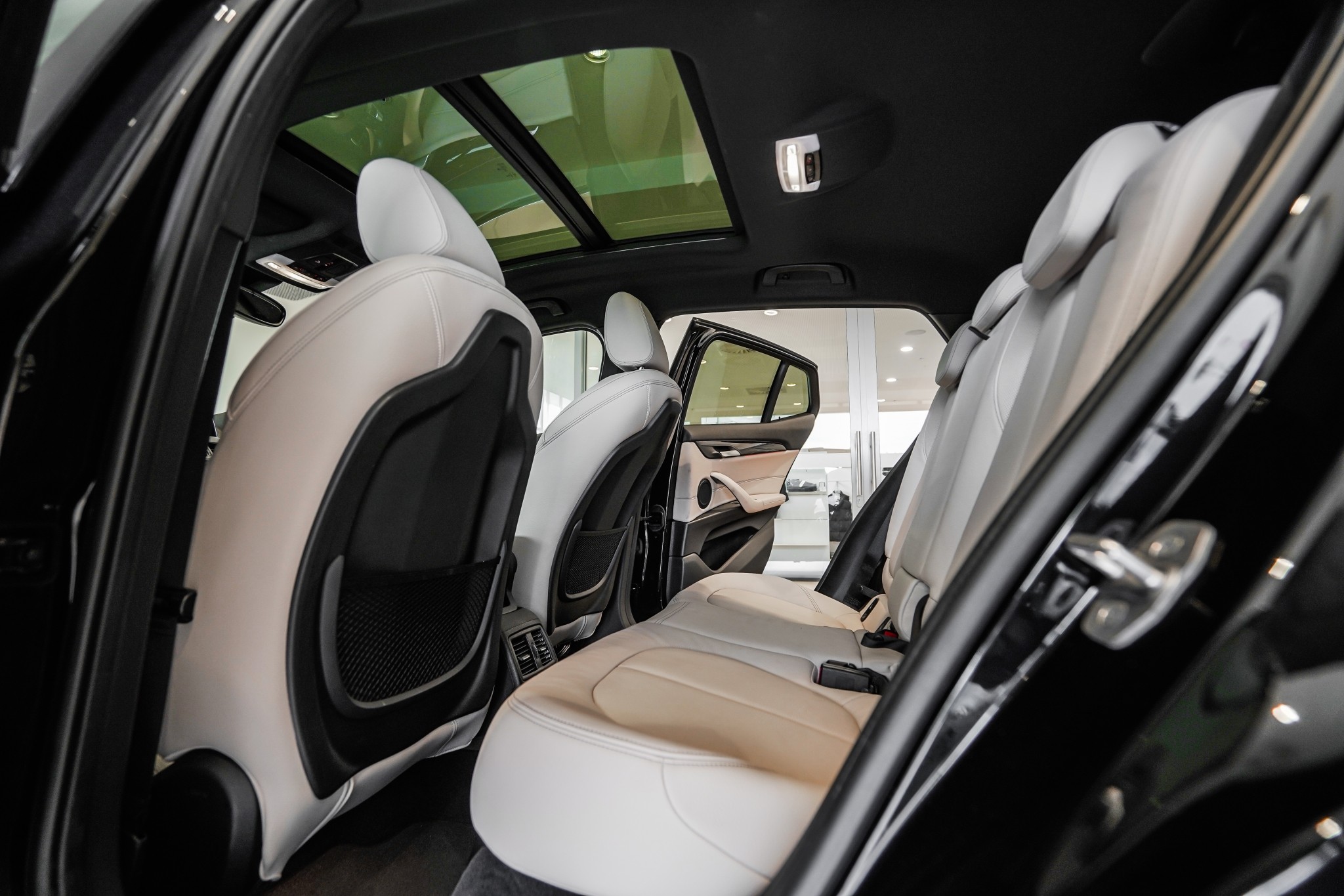 BMW X2 20I Wagon in Black