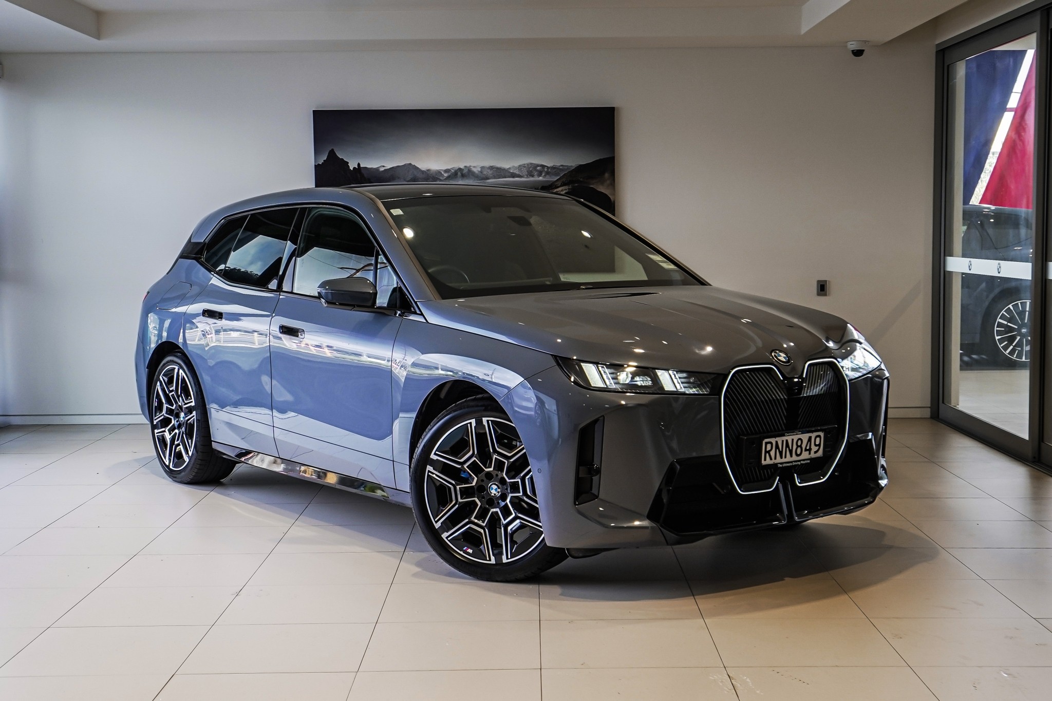 BMW iX 45 xDrive 94kW