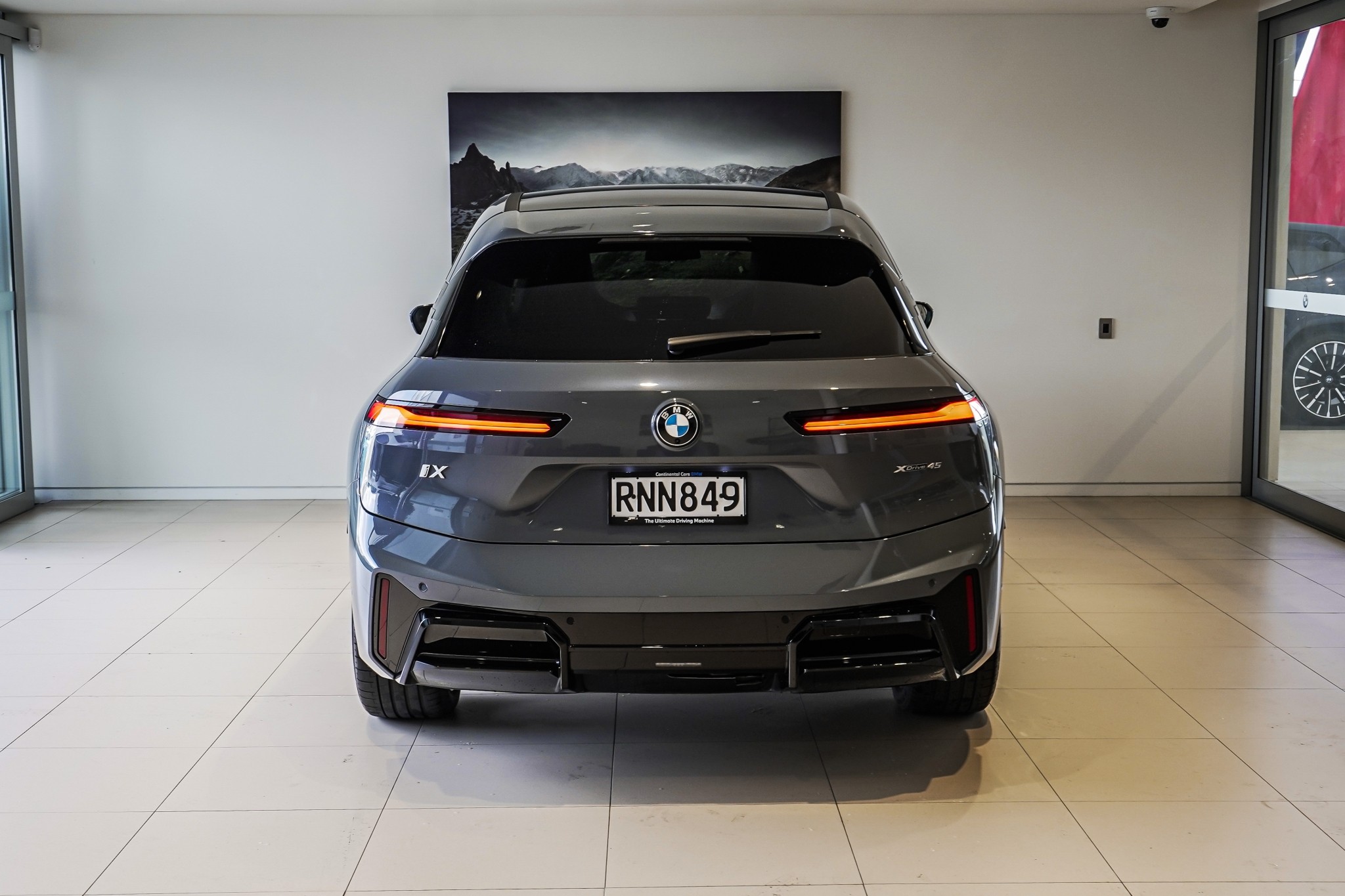 BMW iX 45 xDrive 94kW
