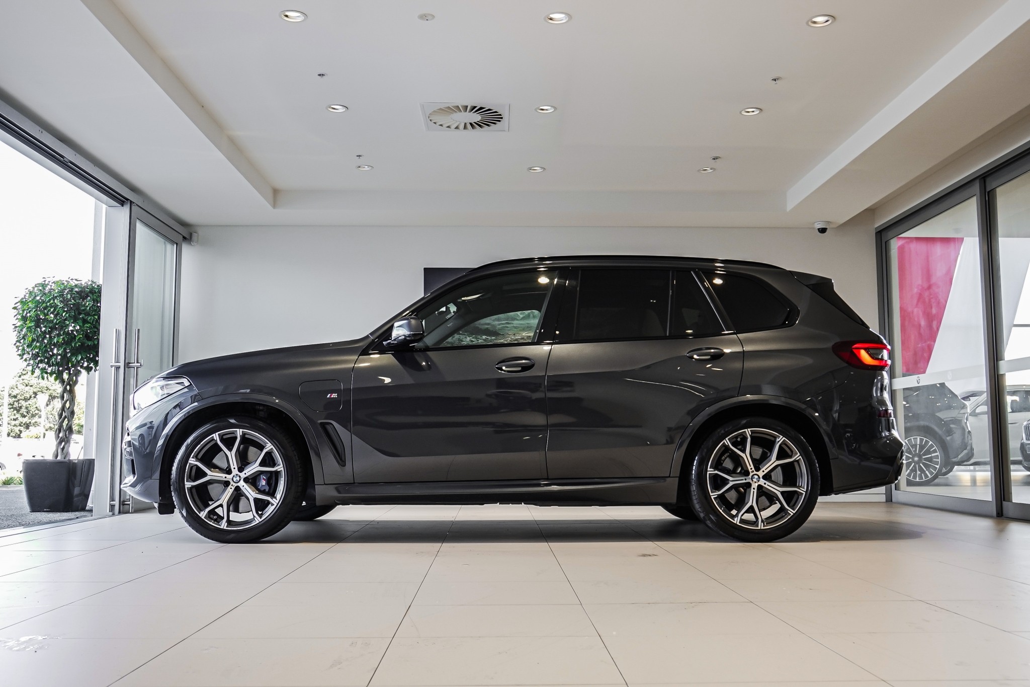 BMW X5 xDrive45e iPerformance M-Sport +Comfort +Vision