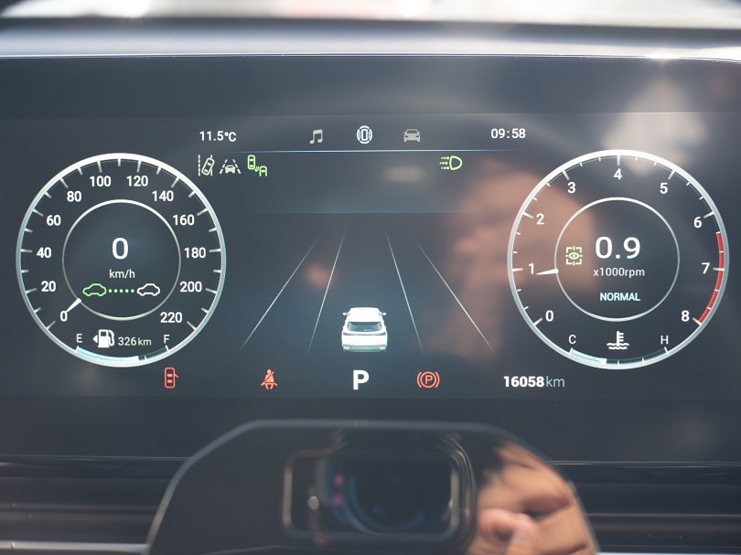 2026 OMODA C5 18