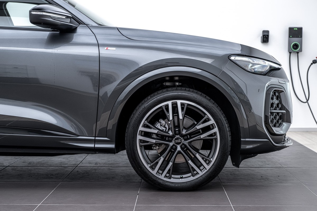 Audi Q5 SUV TFSI QUATTRO S TRONIC