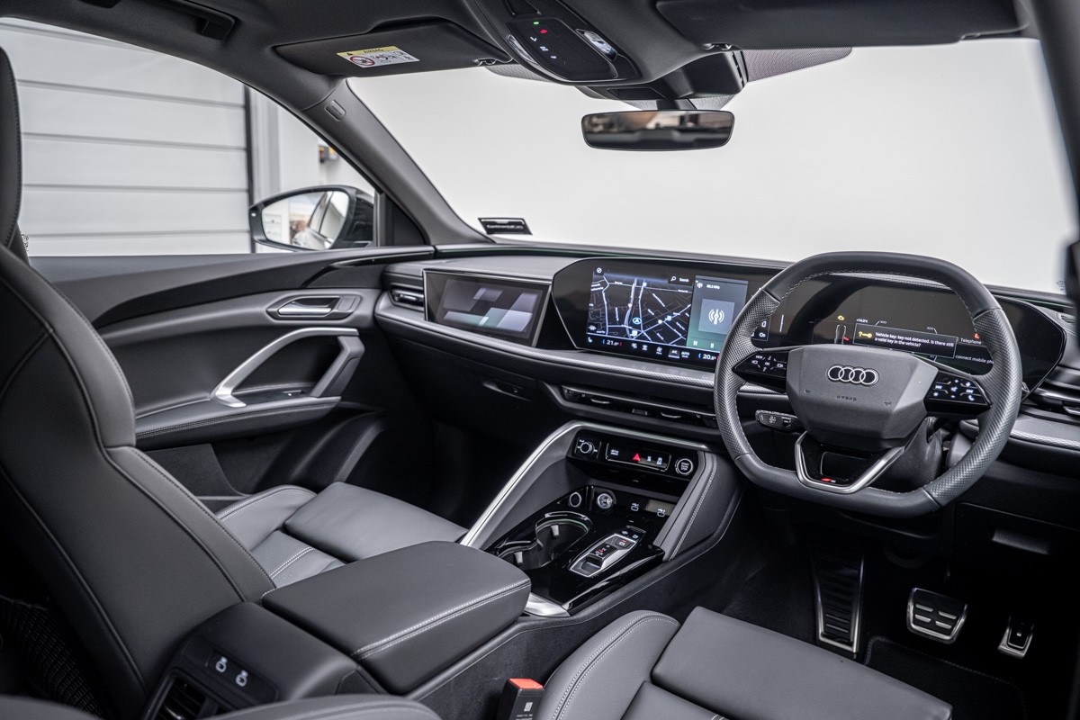 Audi Q5 SUV TFSI QUATTRO S TRONIC