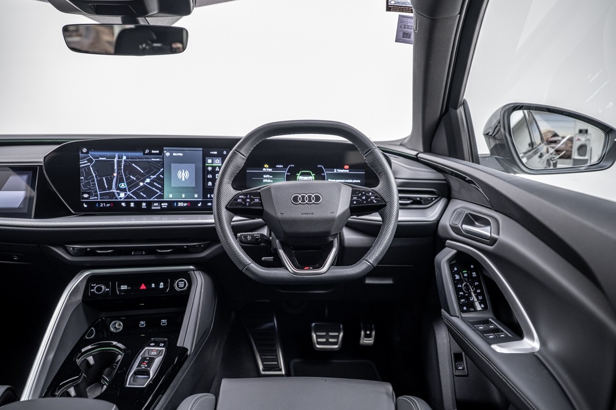 Audi Q5 SUV TFSI QUATTRO S TRONIC