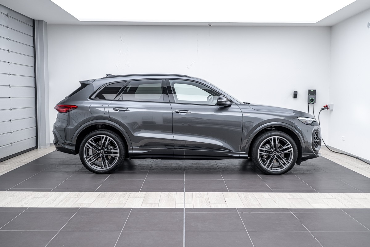 Audi Q5 SUV TFSI QUATTRO S TRONIC