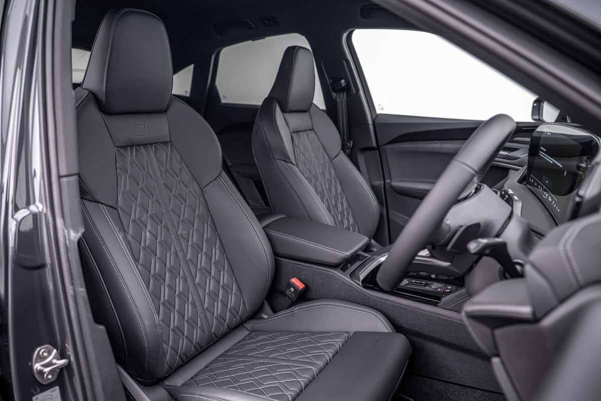 Audi SQ5 SPORTBACK TFSI