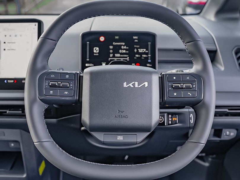 2026 Kia PV5 10