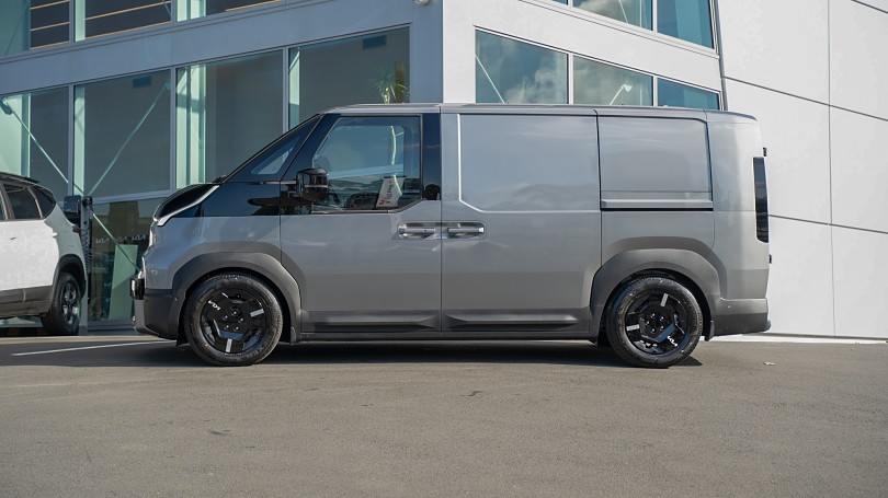 2026 Kia PV5 5