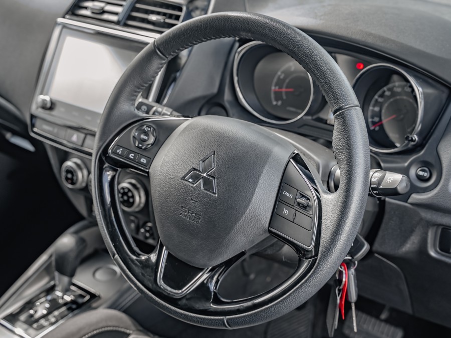 2024 Mitsubishi ASX 9