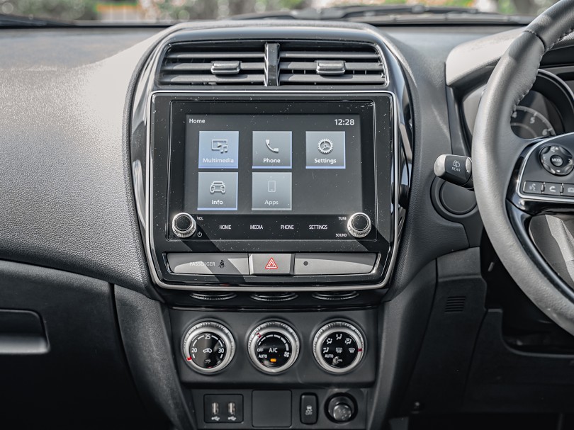 2025 Mitsubishi ASX 15