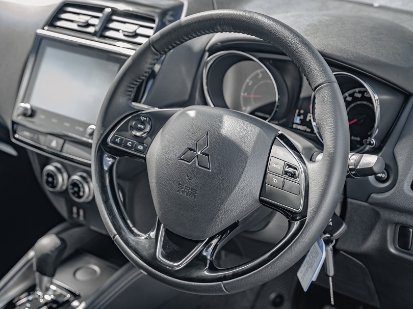 2025 Mitsubishi ASX 9