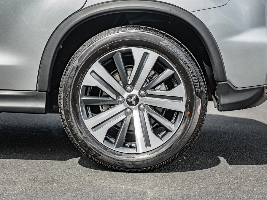 2025 Mitsubishi ASX 7