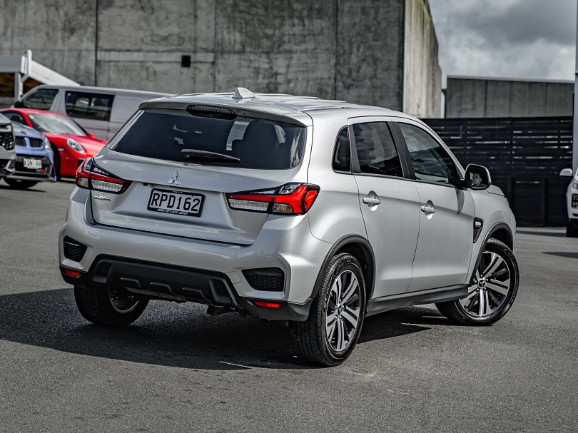 2025 Mitsubishi ASX 2