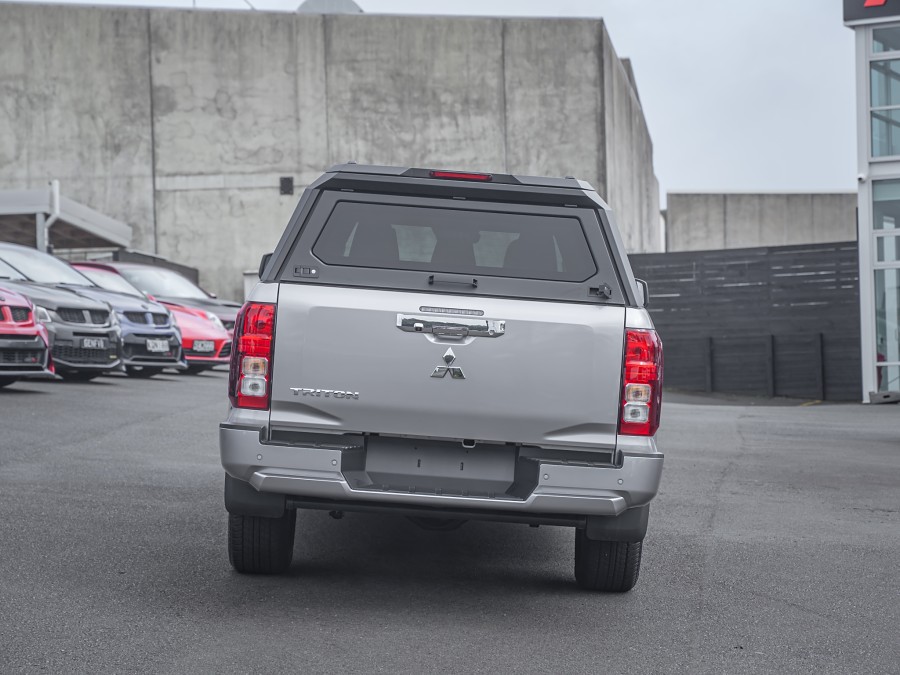 2026 Mitsubishi Triton 4