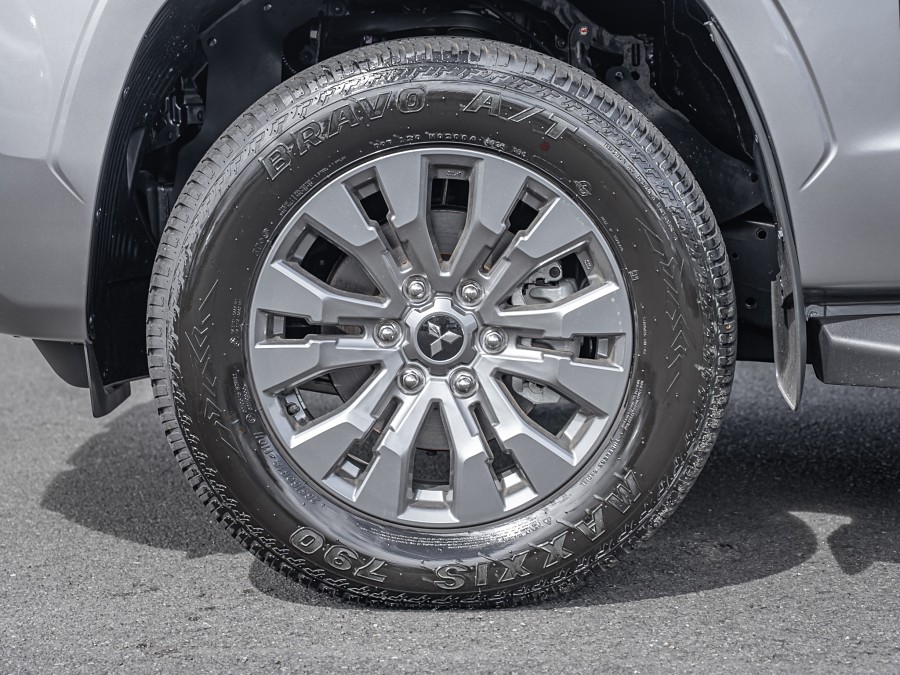 2026 Mitsubishi Triton 7