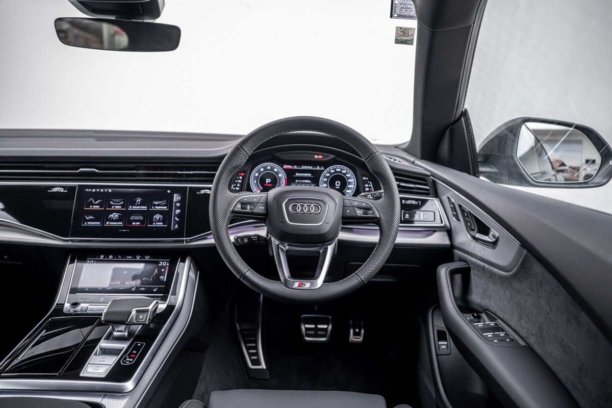 Audi Q8 55 TFSI QUATTRO
