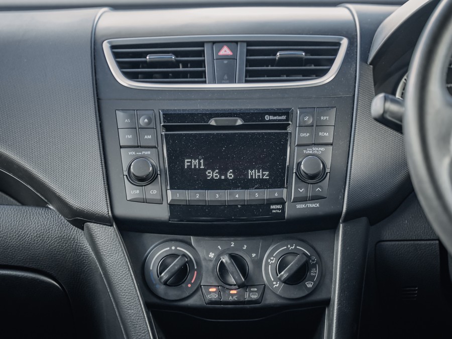 2016 Suzuki Swift 15