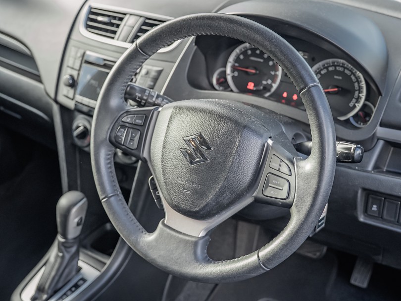 2016 Suzuki Swift 9
