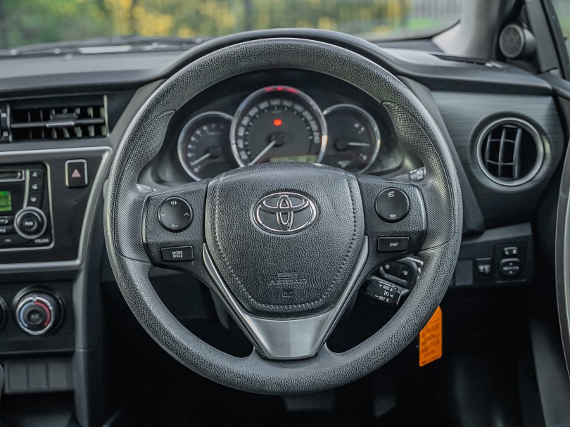 2012 Toyota Corolla 10
