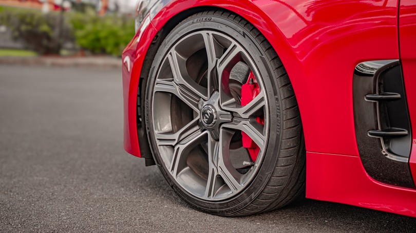 2018 Kia Stinger 6