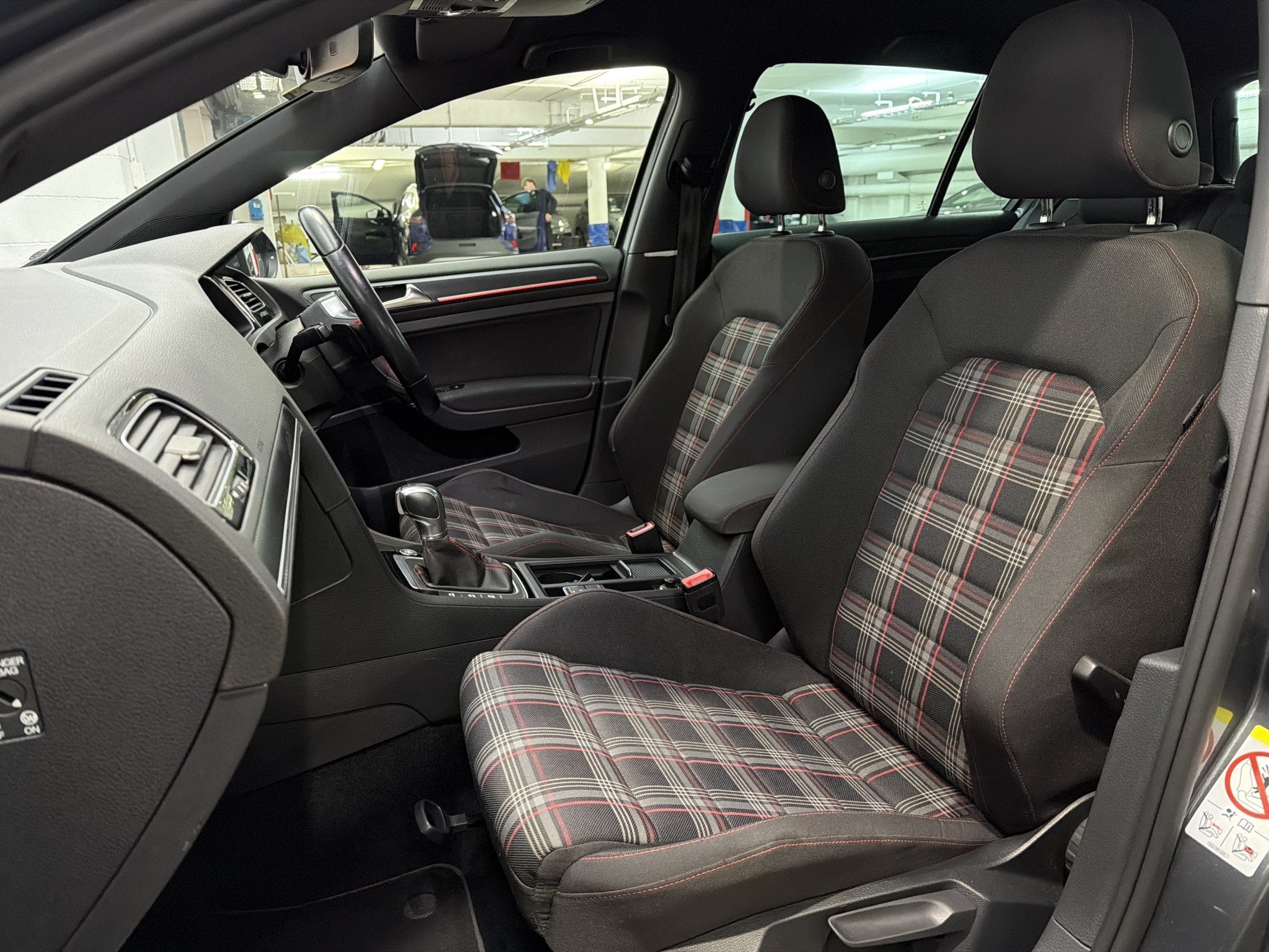 Volkswagen Golf GTI 169KW 2.0P/6AT