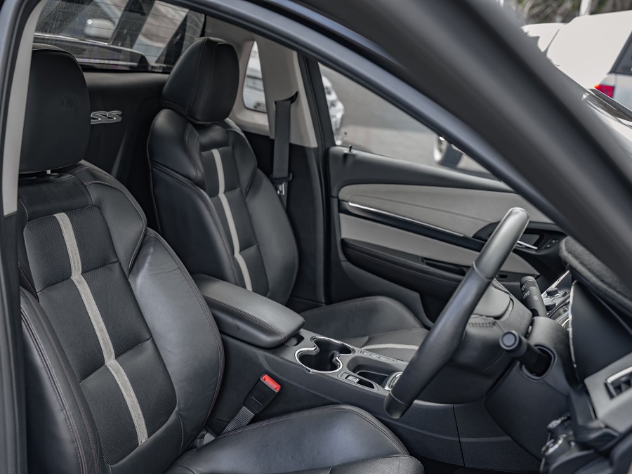 2014 Holden Commodore 8