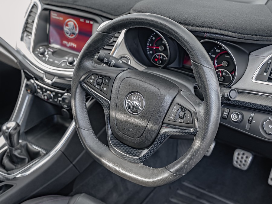 2014 Holden Commodore 9