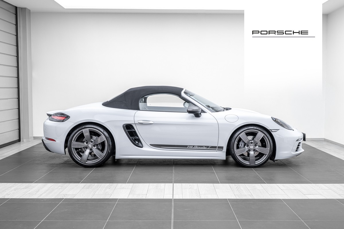 Porsche 718 Boxster T (982)