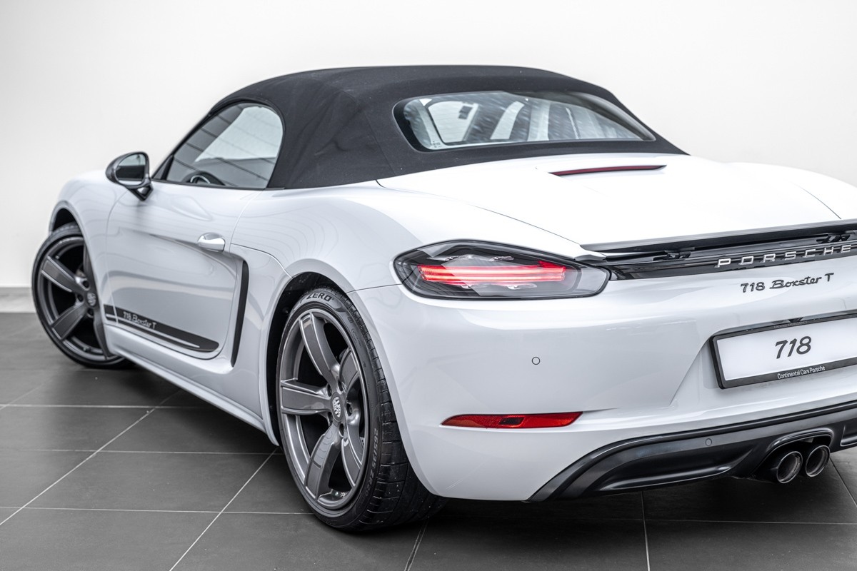 Porsche 718 Boxster T (982)