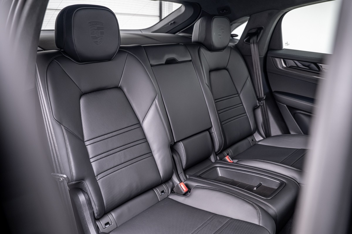 Porsche Cayenne TURBO GT COUPE