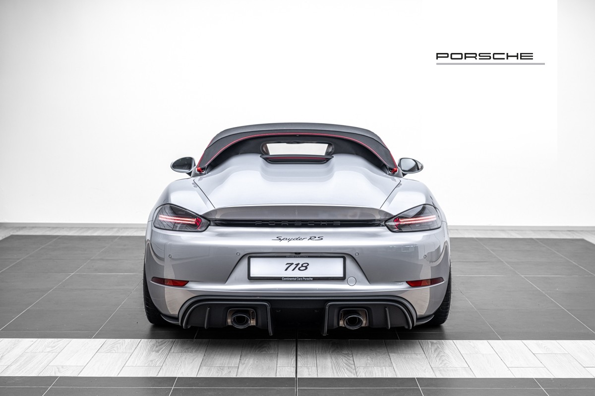 Porsche 718 Spyder RS (718)