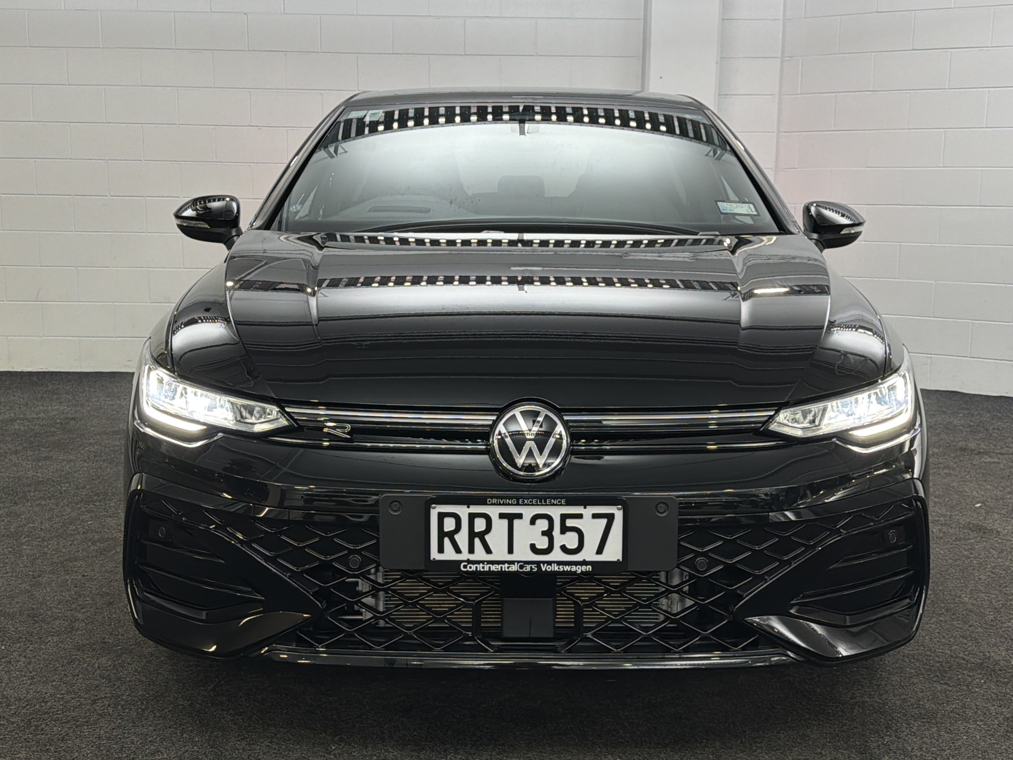Volkswagen Golf 8.5 R-LINE