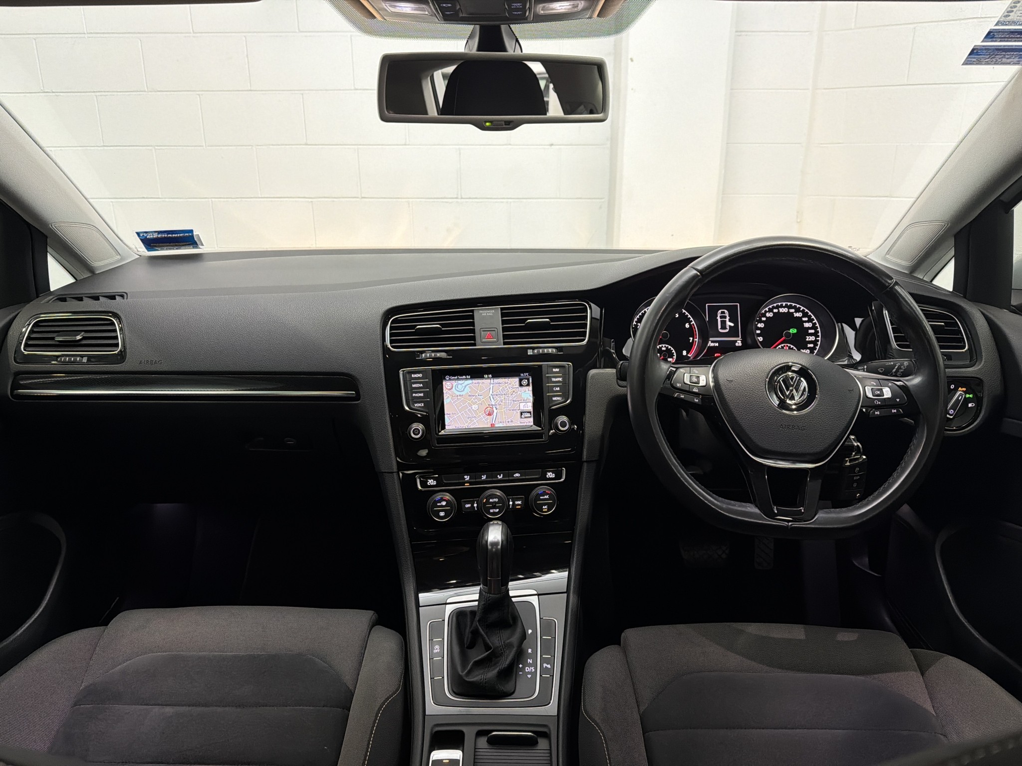 Volkswagen Golf VW GOLF TSI 103KW HL 7DSG