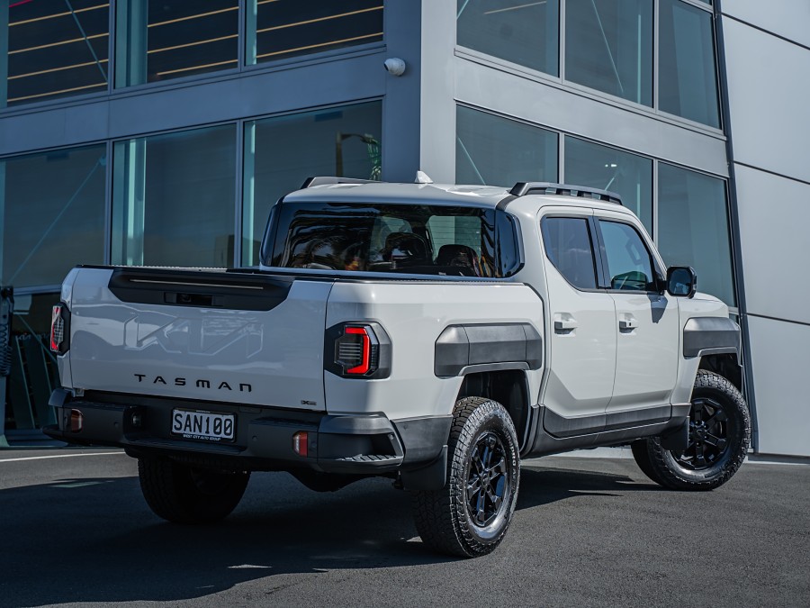 2026 Kia Tasman 2