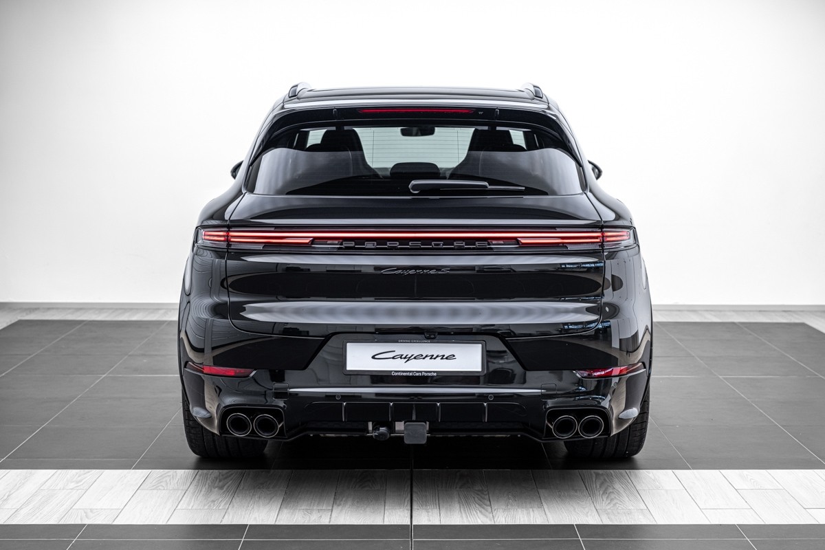 Porsche Cayenne S E-HYBRID BLACK EDITION