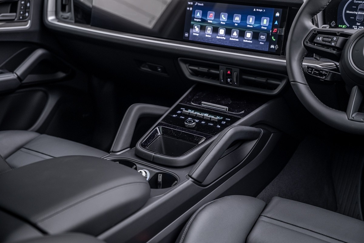 Porsche Cayenne S E-HYBRID BLACK EDITION