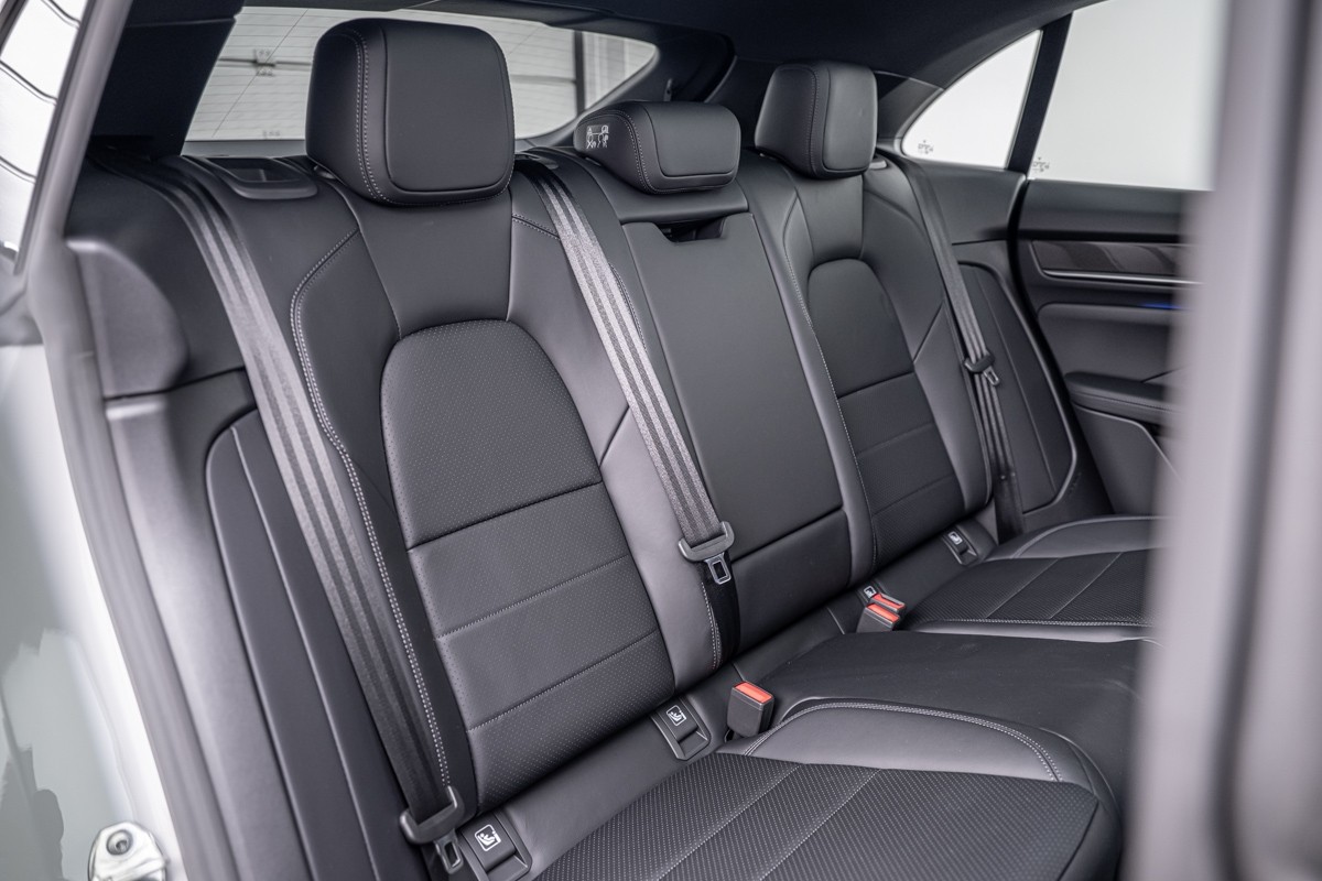 Porsche Macan 4S Electric (H2)