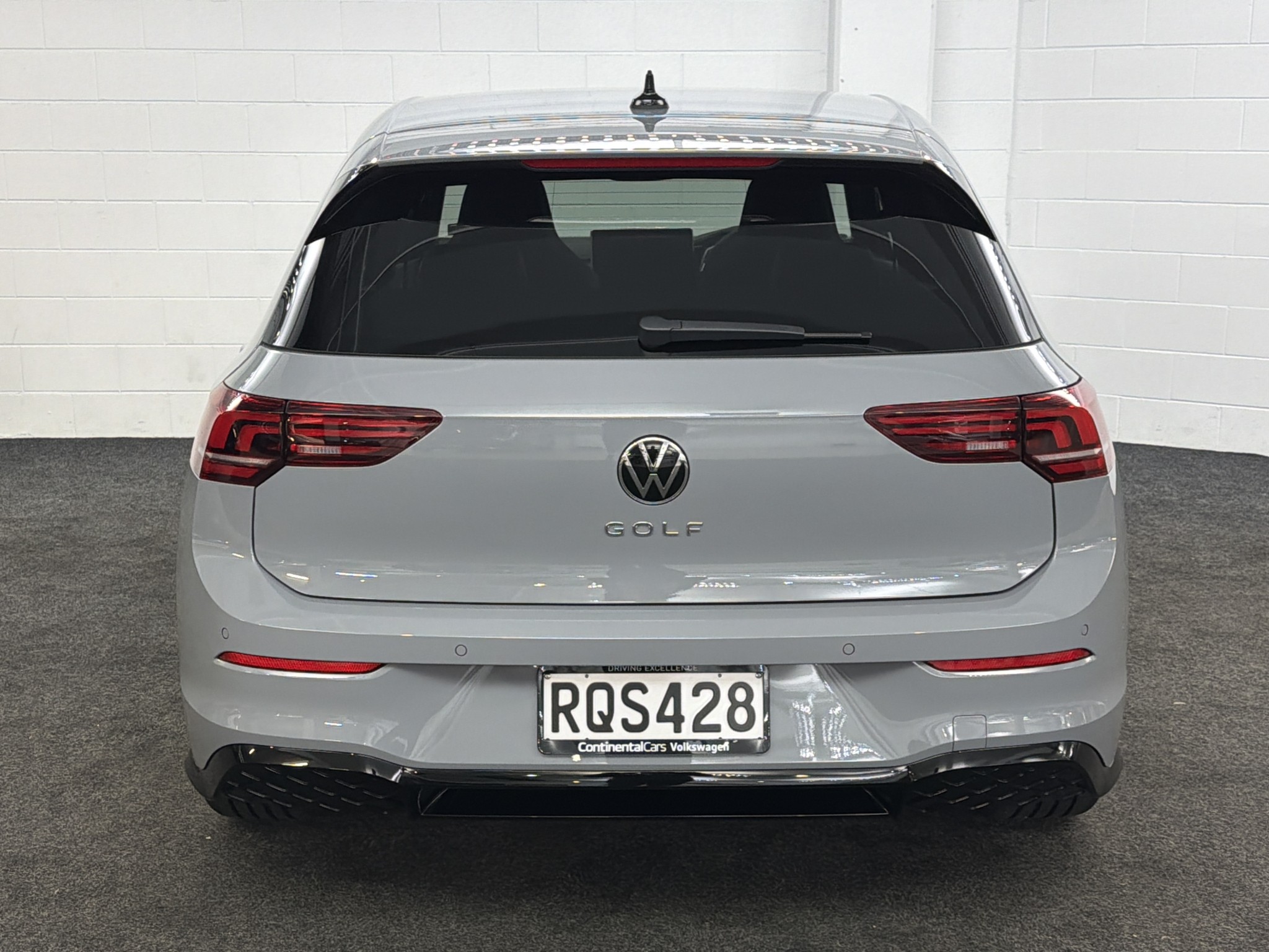 Volkswagen Golf 8.5 R-LINE