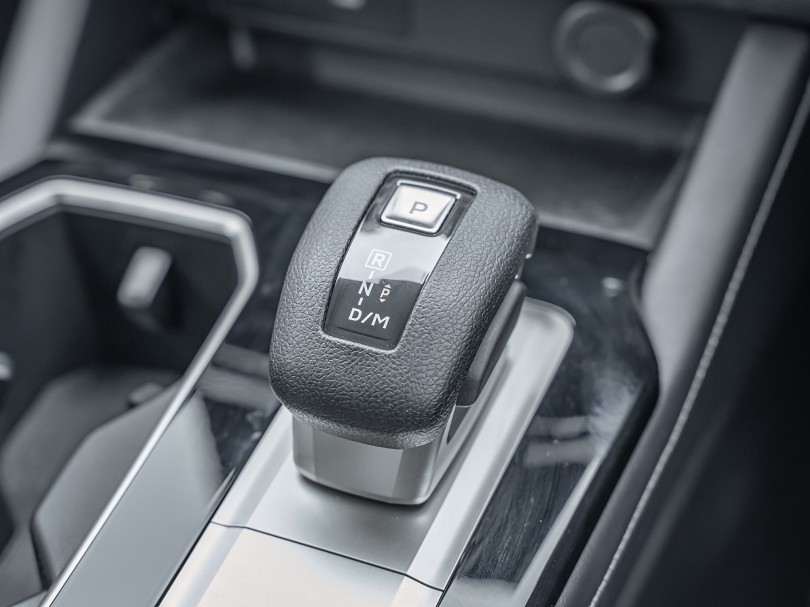 2025 Mitsubishi Outlander 16